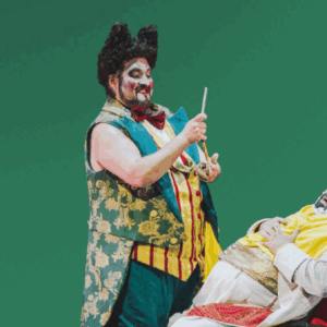 barbiere preview Grande lirica al Teatro Valentino Garavani: Il Barbiere di Siviglia firmato da Damiano Michieletto è tutto esaurito